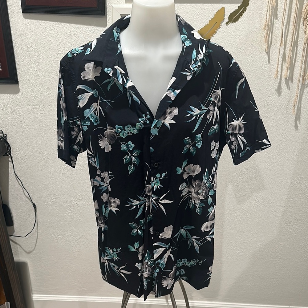 7 Diamonds Black Dress Shirt with Floral Pattern